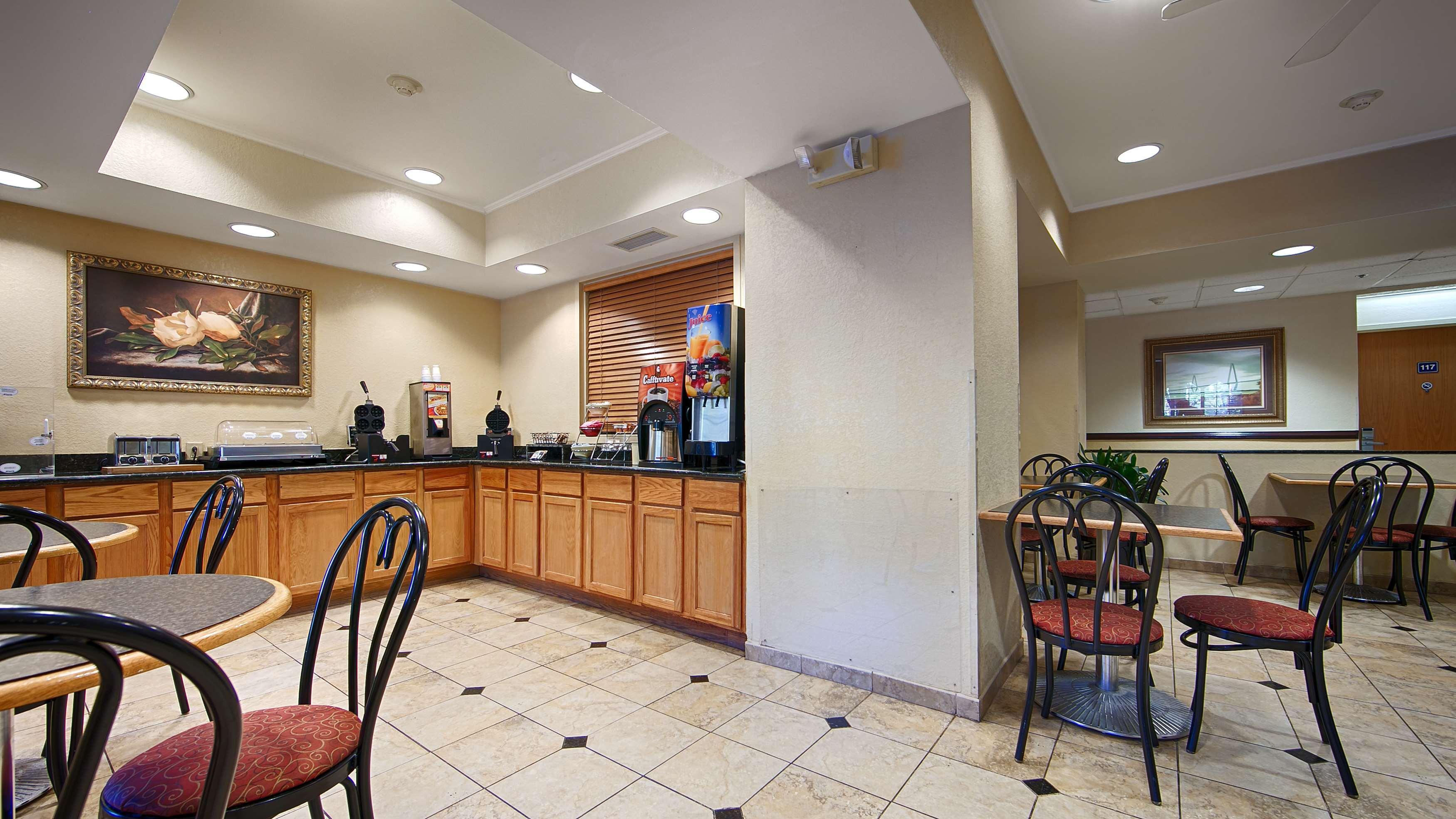 Best Western Patriots Point Mount Pleasant Extérieur photo