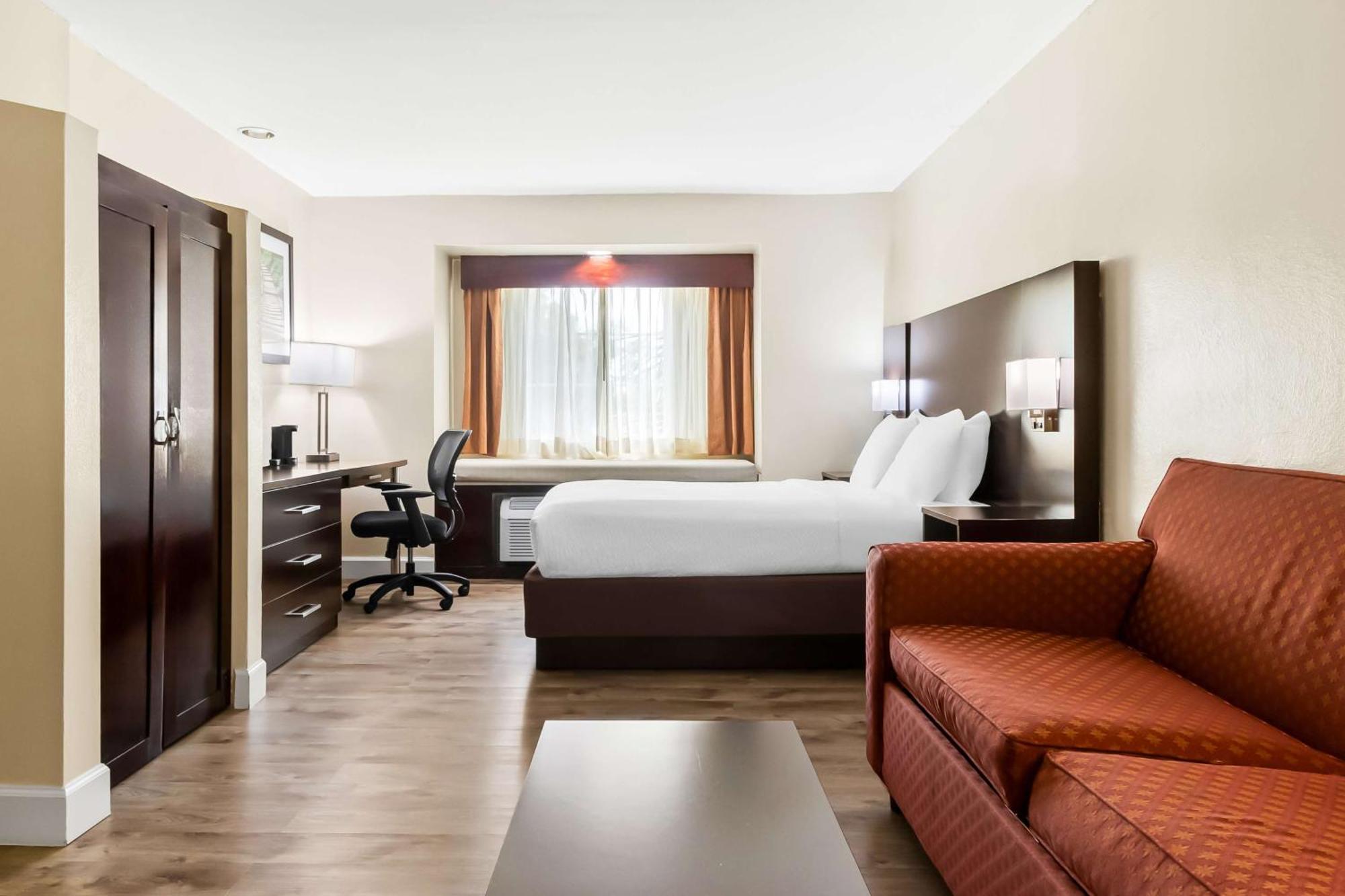 Best Western Patriots Point Mount Pleasant Extérieur photo