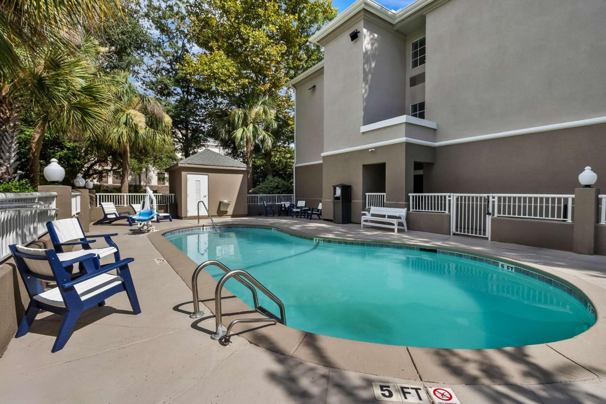 Best Western Patriots Point Mount Pleasant Extérieur photo