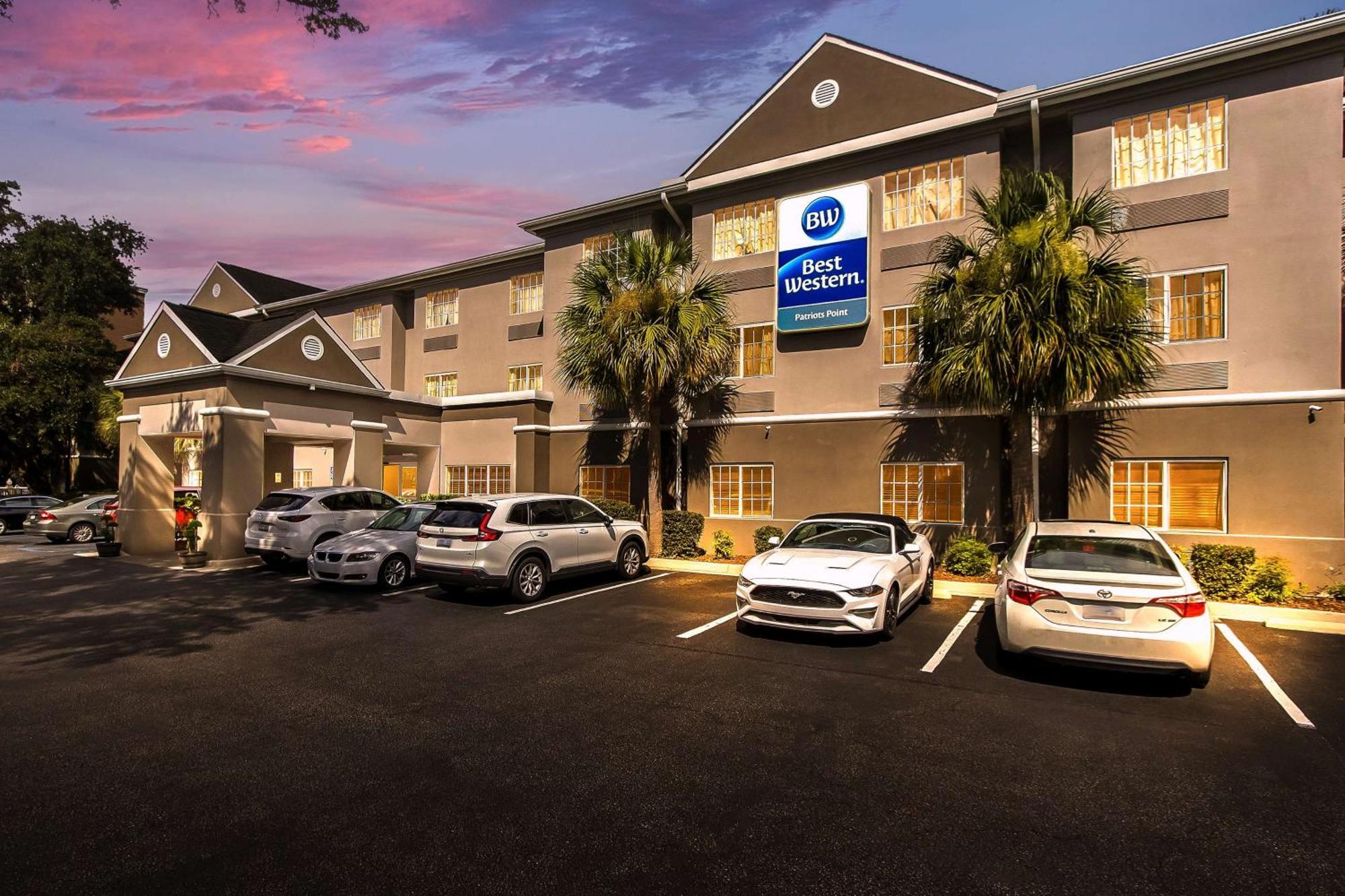 Best Western Patriots Point Mount Pleasant Extérieur photo