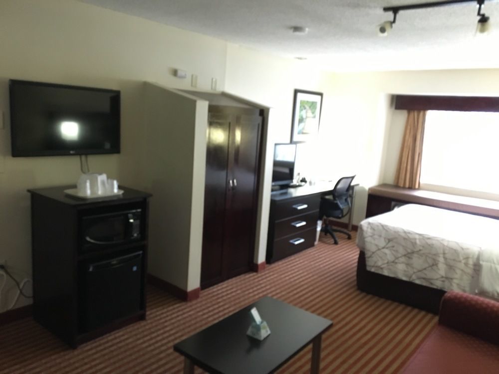 Best Western Patriots Point Mount Pleasant Extérieur photo