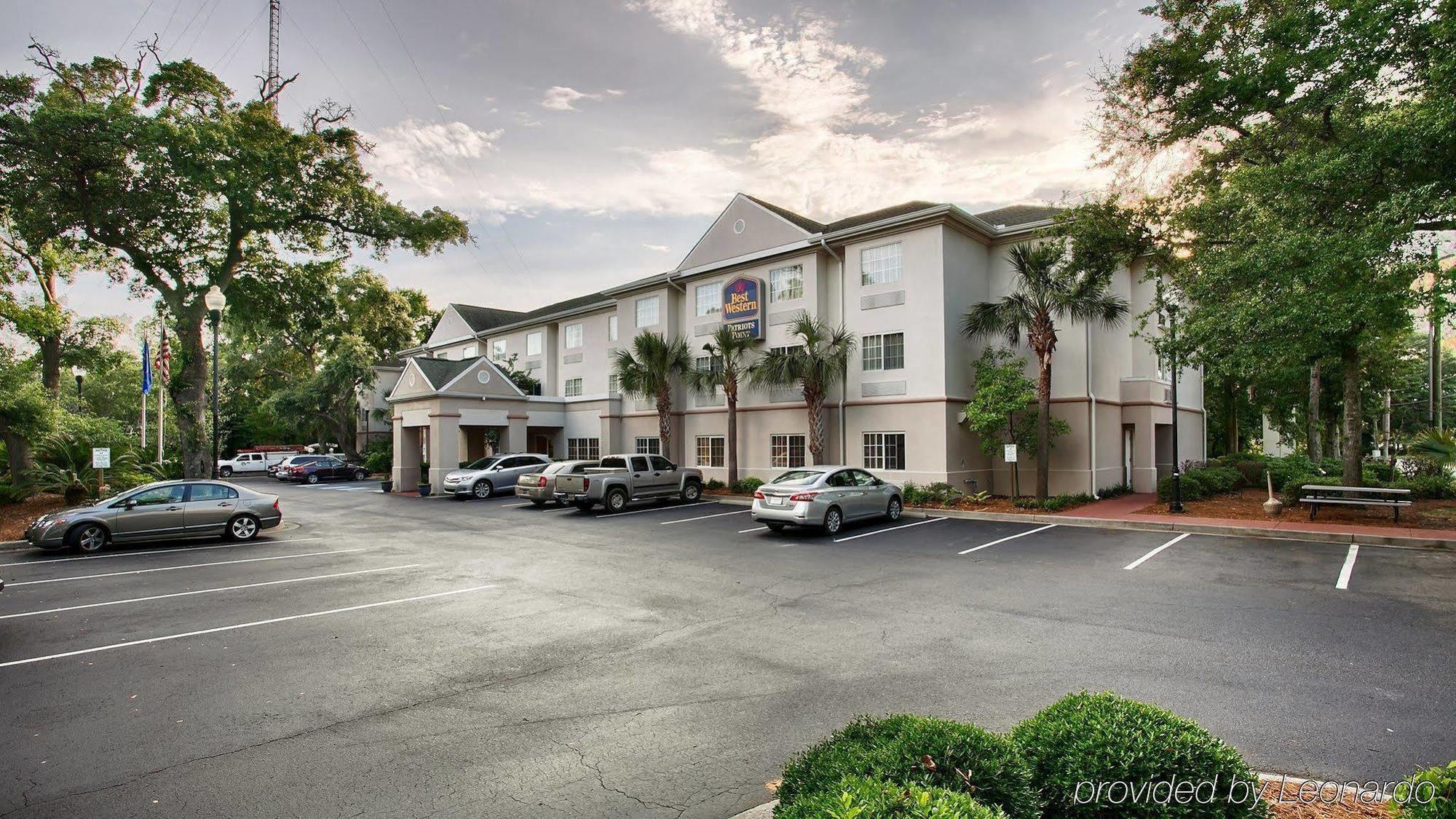 Best Western Patriots Point Mount Pleasant Extérieur photo